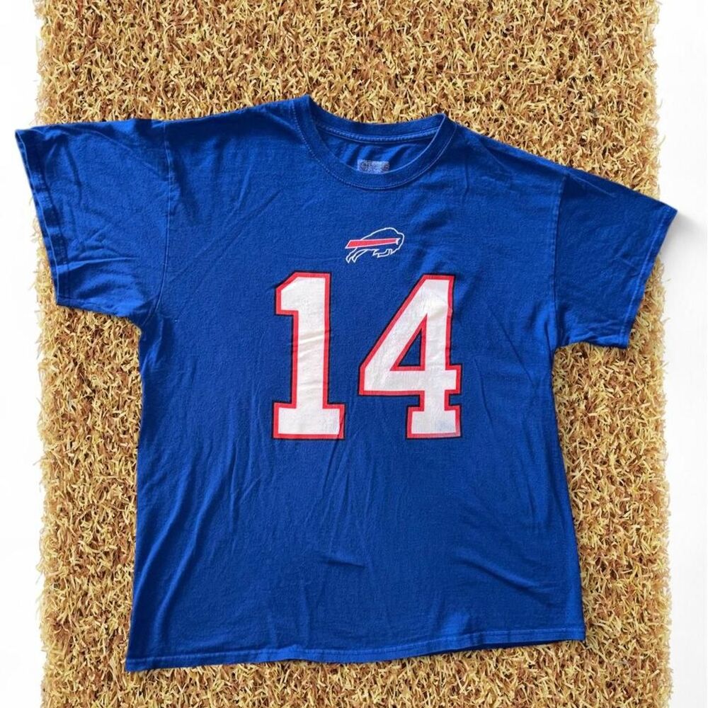Nfl Men's Blue and Navy T-shirt